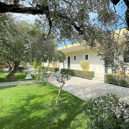 Dionysia Hotel apartamentowy Ammoudi